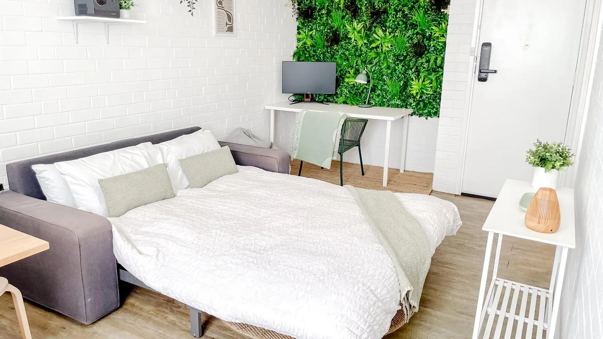 1Br Apartment With Free Parking Near Perth Cbd